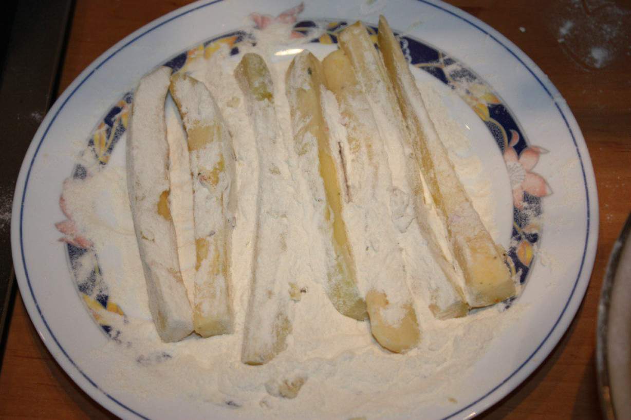 Смачні кабачки в клярі — оригінальна закуска з кабачків