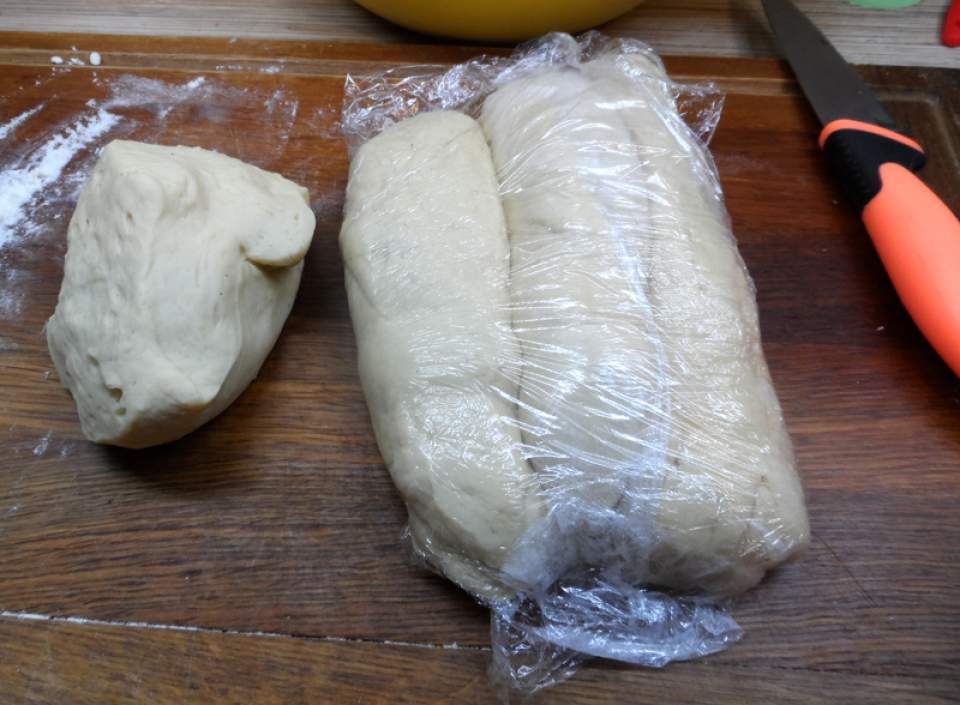 Эчпочмаки — трикутні татарські пиріжки з м'ясом і картоплею