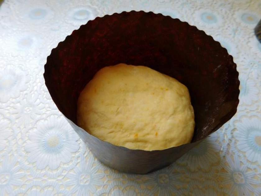 Простий і смачний заварна паска в хлібопічці 