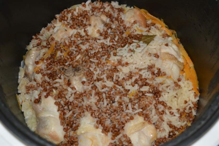 Гречка з рисом і м'ясом в мультиварці — смачне і оригінальне блюдо